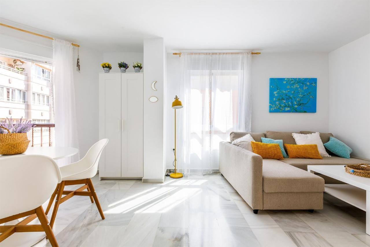 Apartament A&N Downtown 2 Torre Del Mar Zewnętrze zdjęcie